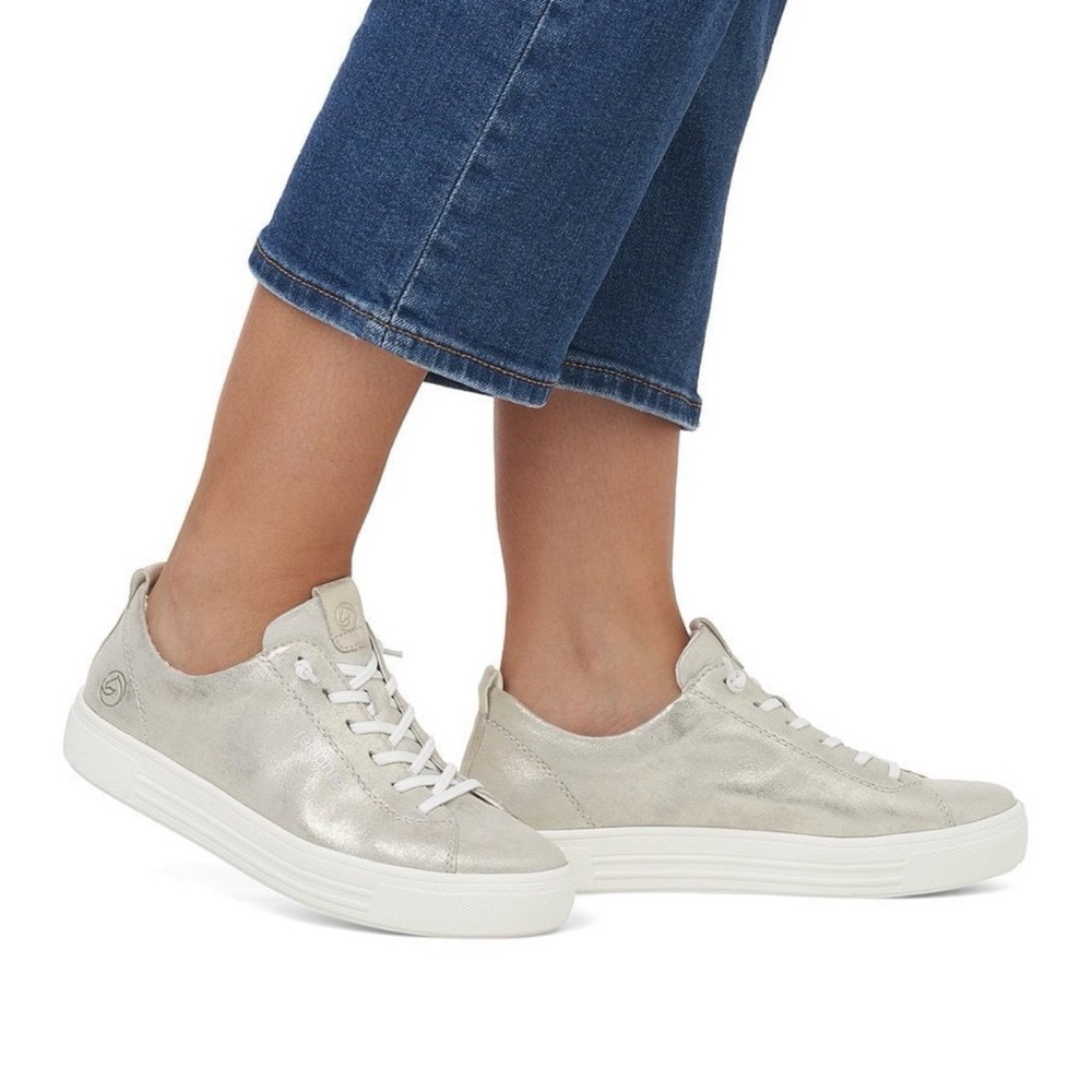 Remonte D0913 Women's Metallic gold  Sneakers Sz 40